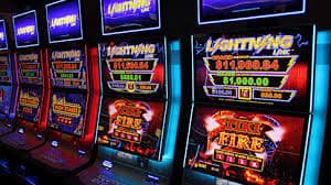 Slots luckymyanmar